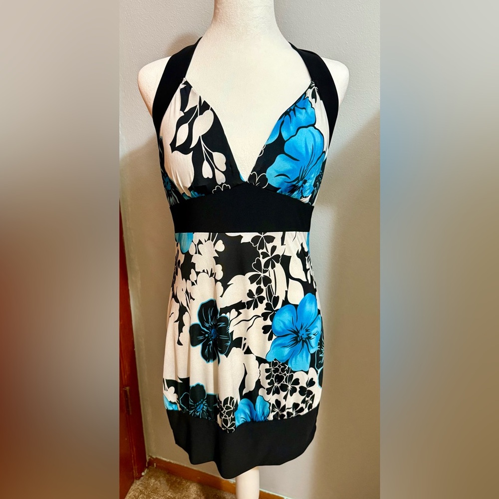Women’s Dress Large Size Formal Casual Pre-owned.